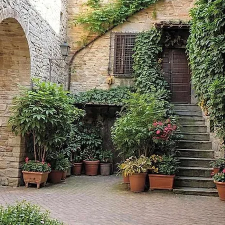 Al Castello - Mugnano Hotell
